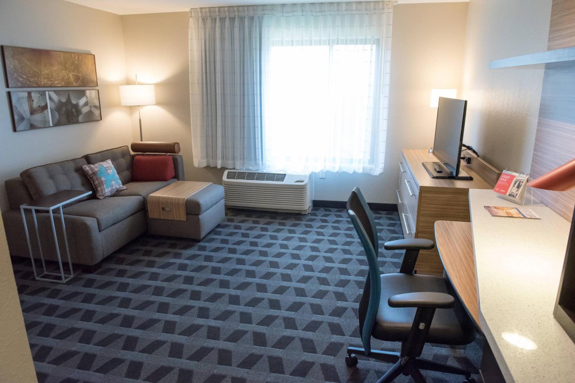 Towneplace Suites By Marriott Battle Creek Exteriör bild